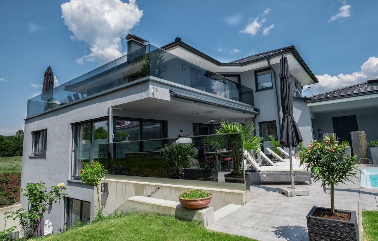 Luxurioese Penthaus Wohnung Anif Exteriör bild